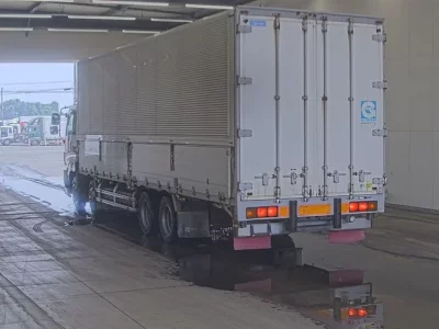 Isuzu GIGA