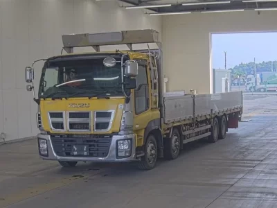 Isuzu GIGA