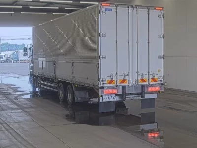 Isuzu GIGA