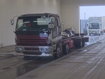 Isuzu GIGA