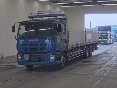 Isuzu GIGA