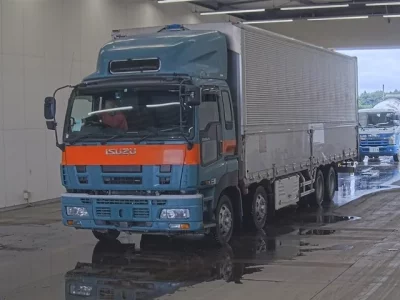 Isuzu GIGA