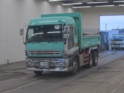 Isuzu GIGA