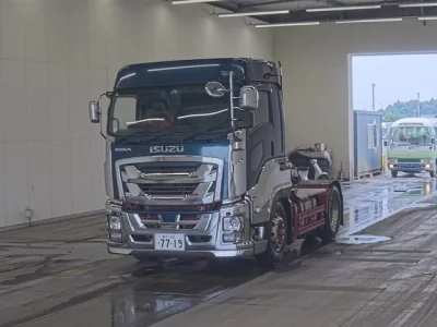 Isuzu GIGA