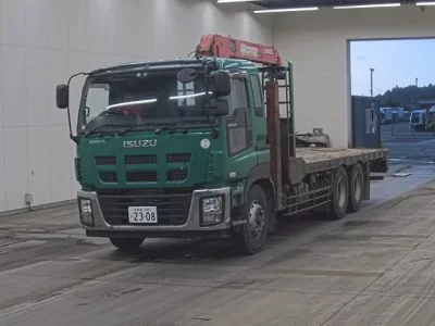 Isuzu GIGA