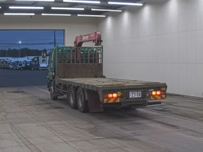 Isuzu GIGA