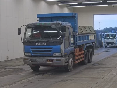 Isuzu GIGA