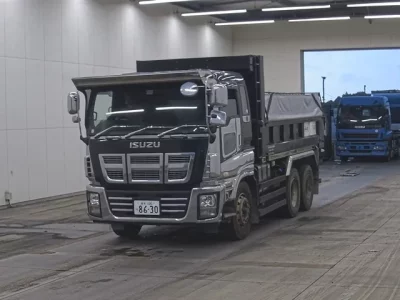 Isuzu GIGA
