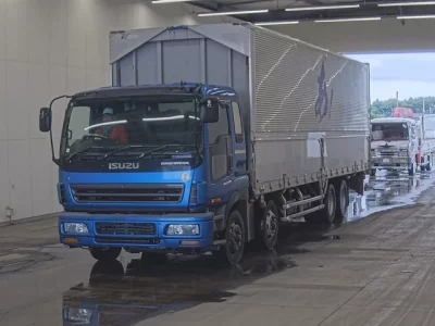 Isuzu GIGA