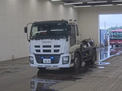 Isuzu GIGA