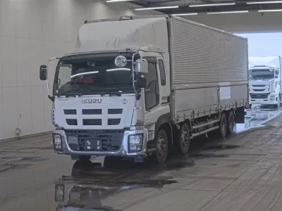 Isuzu GIGA