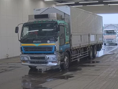 Isuzu GIGA