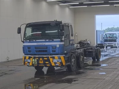 Isuzu GIGA