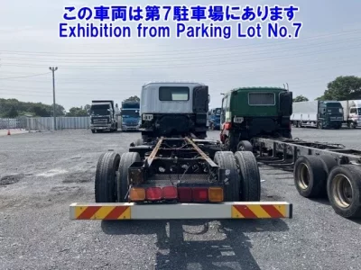 Isuzu GIGA