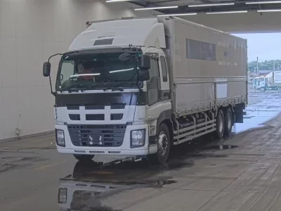 Isuzu GIGA