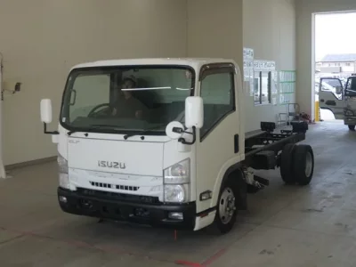 Isuzu ELF