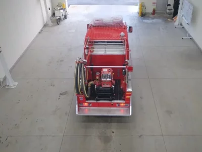Nissan TRUCK