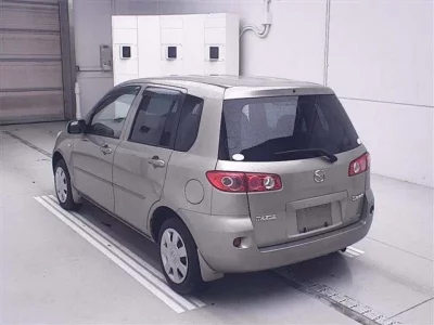 Mazda DEMIO