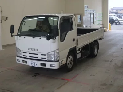 Isuzu ELF