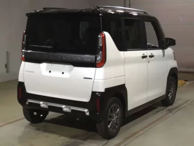 Mitsubishi DELICA MINI