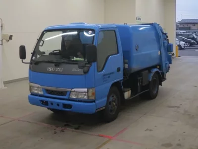 Isuzu ELF