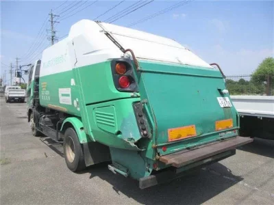 Mitsubishi FUSO FIGHTER