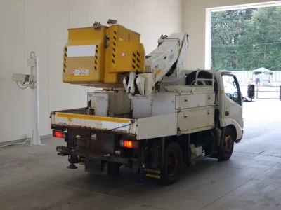 Hino DUTRO