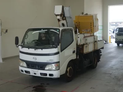 Hino DUTRO