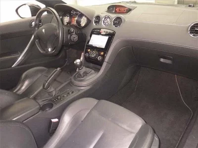 Peugeot RCZ