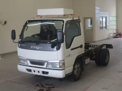 Isuzu ELF
