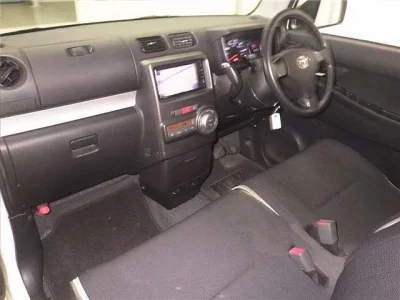 Toyota PIXIS SPACE