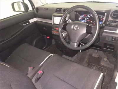 Toyota PIXIS SPACE
