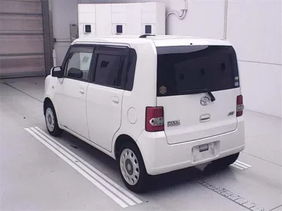 Toyota PIXIS SPACE