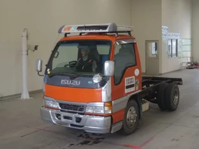 Isuzu ELF
