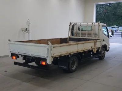 Hino DUTRO