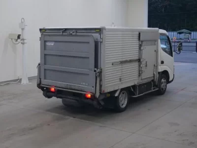 Hino DUTRO