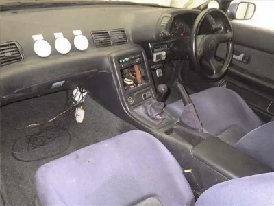 Nissan SKYLINE