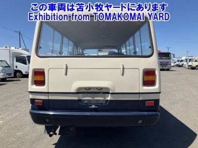 Isuzu BUS