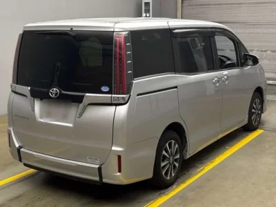 Toyota ESQUIRE