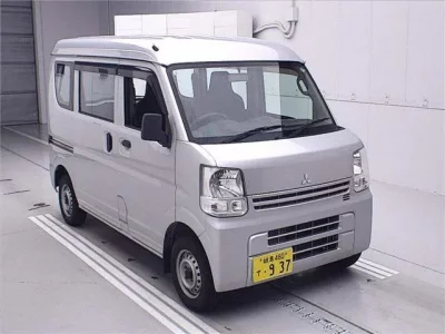 Mitsubishi MINICAB VAN