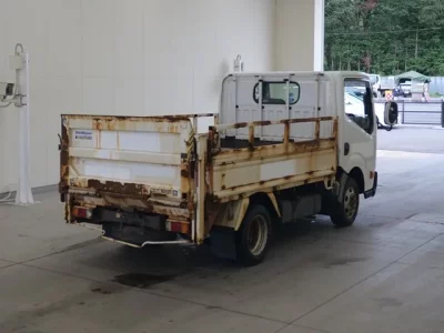 Nissan ATLAS