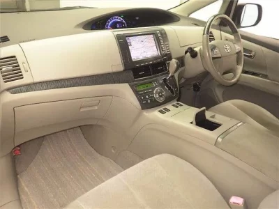 Toyota ESTIMA HYBRID