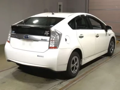Toyota PRIUS PHV