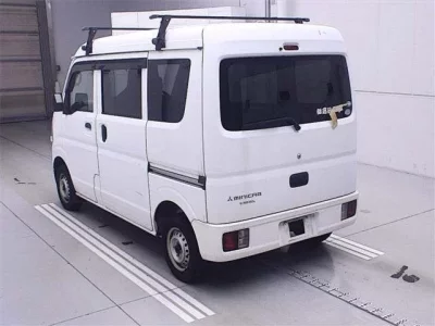 Mitsubishi MINICAB VAN