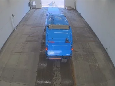 Nissan TRUCK