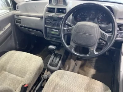 Mitsubishi PAJERO JR