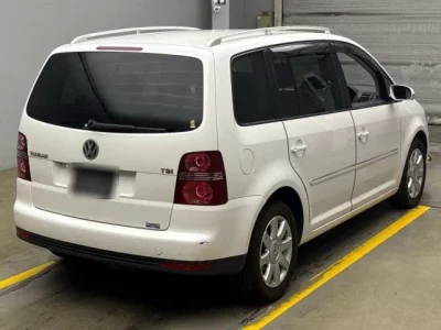Volkswagen GOLF TOURAN