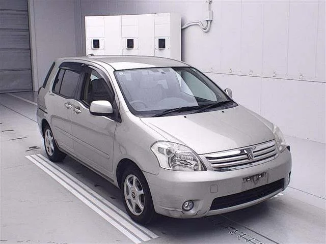 Toyota RAUM