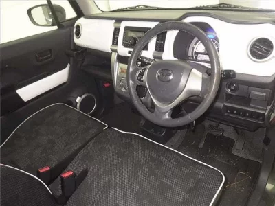 Mazda FLAIR