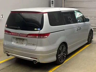 Honda ELYSION